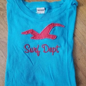 Hollister Women's short sleeve t shirt small